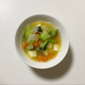 大根 小松菜 しめじのお味噌汁